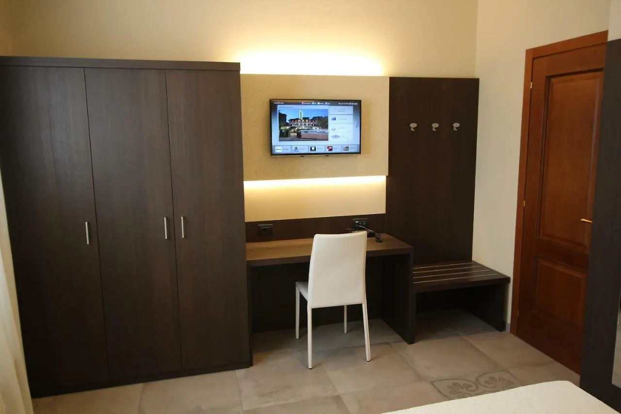Del Prado Aparthotel Riva Ligure 3*,  Italy