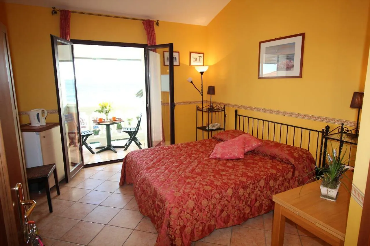 Aparthotel Del Prado Riva Ligure